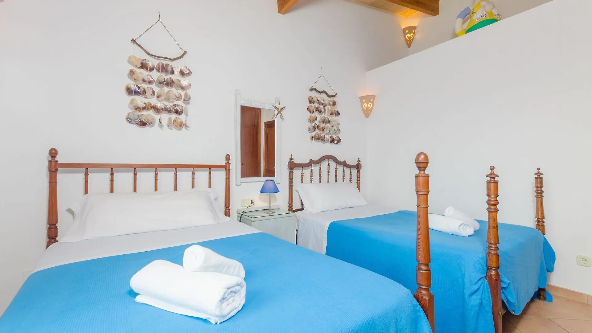 Can Joan Conill Manacor  Villa